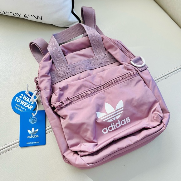 Adidas 2 Ways Backpack & Crossbody - Picture 4 of 10